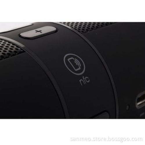 New 2014 pill mini Bluetooth speaker, wireless, FM radio for phone 4/5
